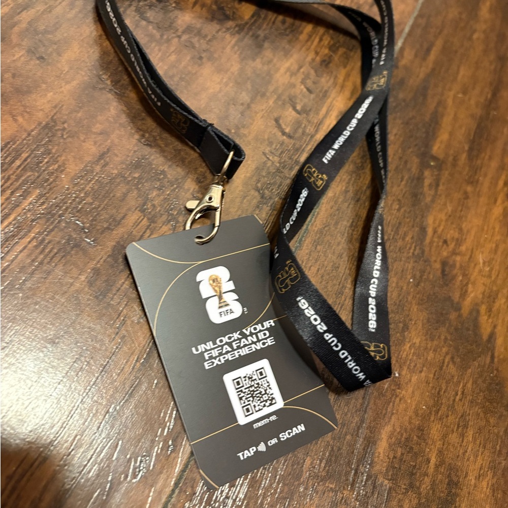 FIFA World Cup 2026 Lanyard Badge - Black & Gold- Collectible Exclusive - Picture 2 of 4